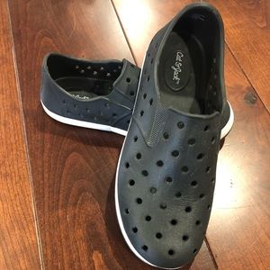 Cat & Jack slip on boys shoes..